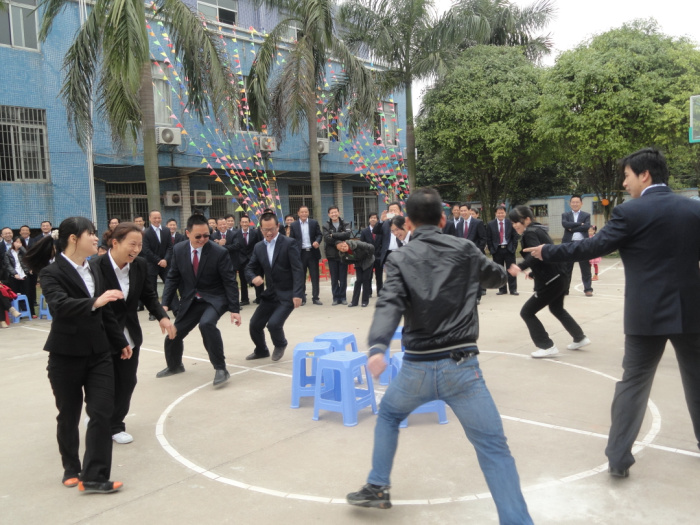 容大生物第二届趣味运动会